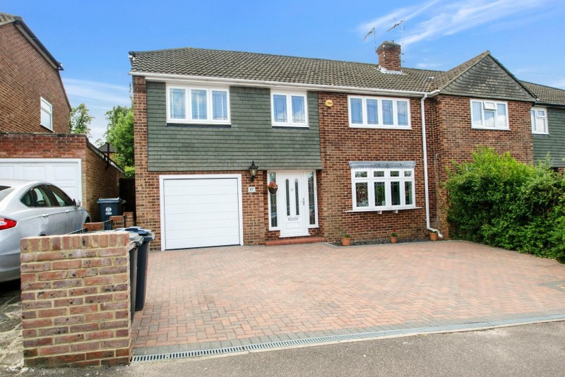 Images for Manston Drive, Bishop's Stortford EAID:fordycefurnivallapi BID:1