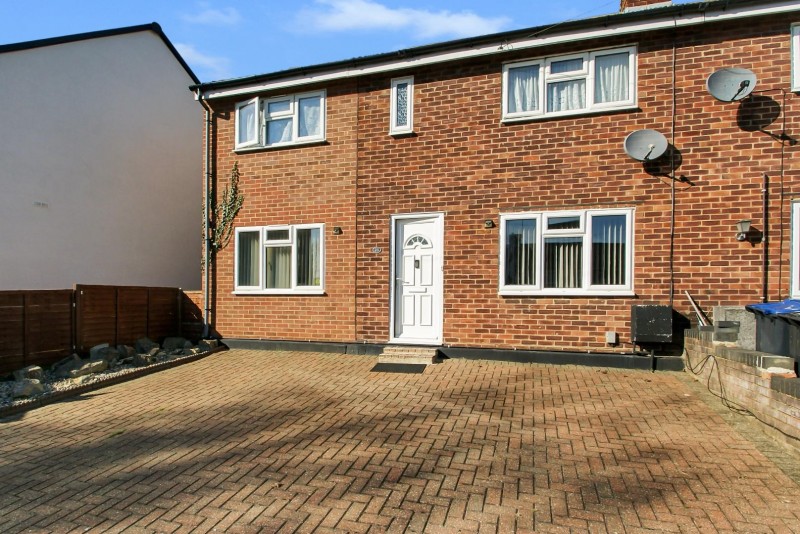 Images for Norfolk Way, Bishop's Stortford EAID:fordycefurnivallapi BID:1